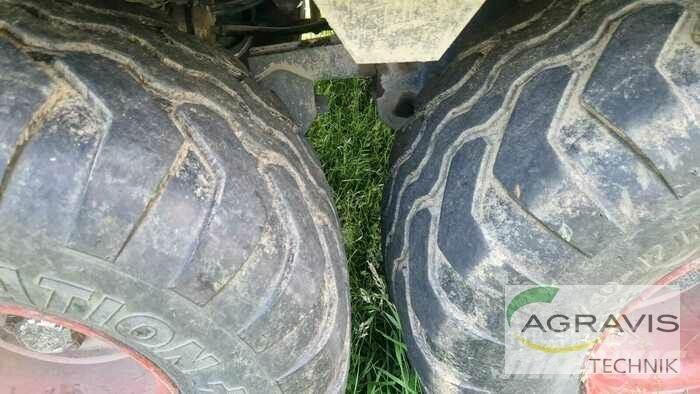 CLAAS QUANTUM 3500 P Rimorchi autocaricanti