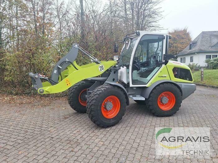 CLAAS TORION 530 Pale gommate