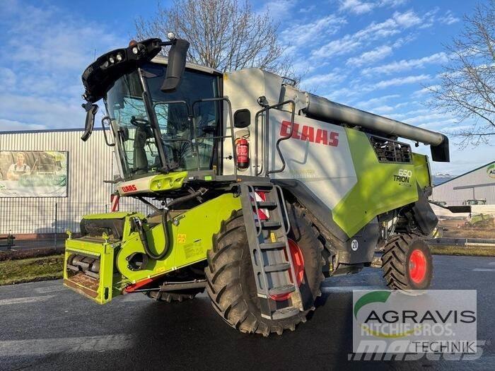 CLAAS TRION 650 Mietitrebbiatrici