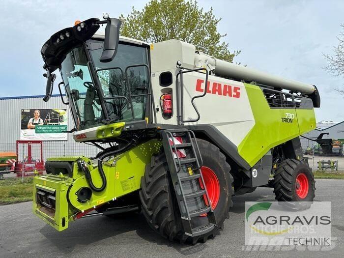 CLAAS TRION 730 Mietitrebbiatrici