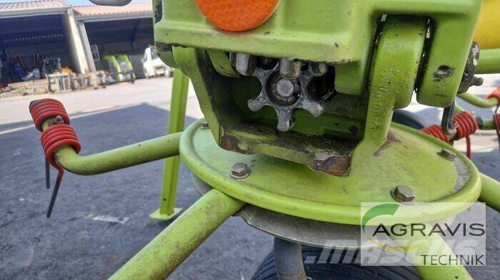 CLAAS VOLTO 700 Ranghinatori
