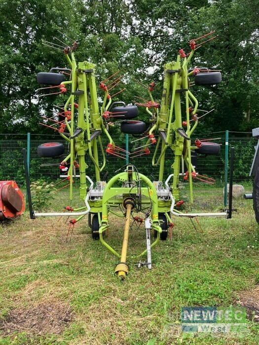CLAAS VOLTO 900 Ranghinatori