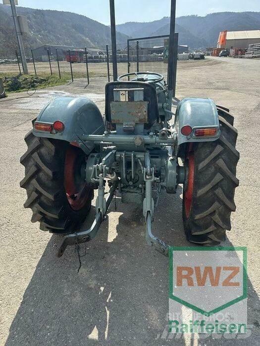 Eicher ES202 Trattori