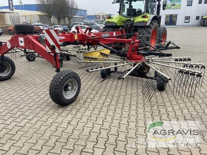 Fella TS 880 Ranghinatori