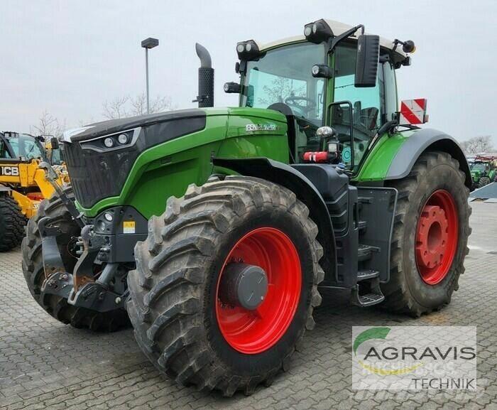 Fendt 1042 VARIO S4 Trattori