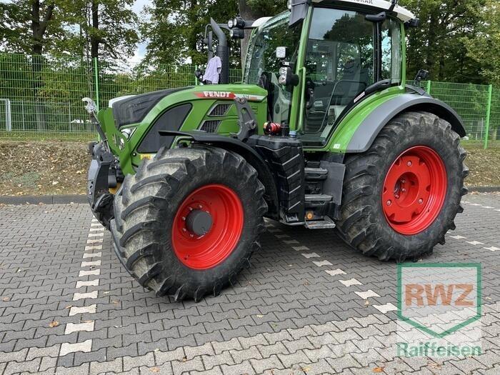 Fendt 516 Vario Trattori