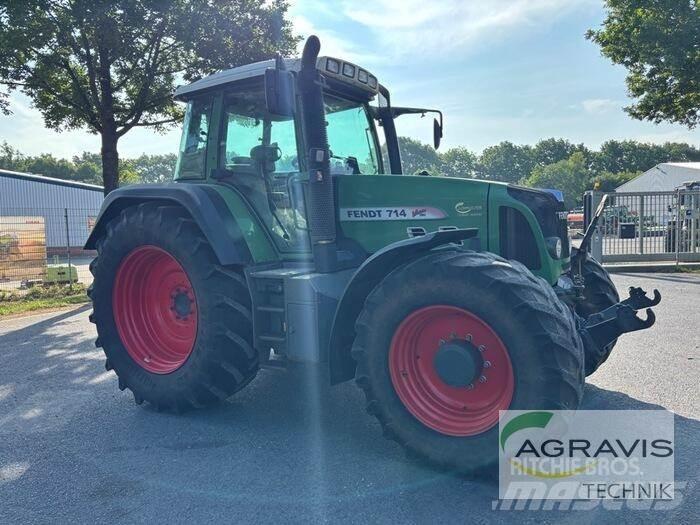 Fendt 714 VARIO Trattori