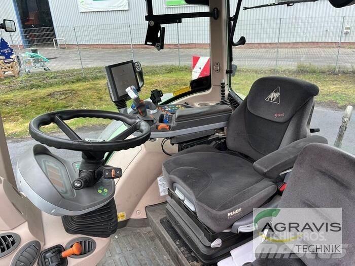 Fendt 714 VARIO S4 Trattori