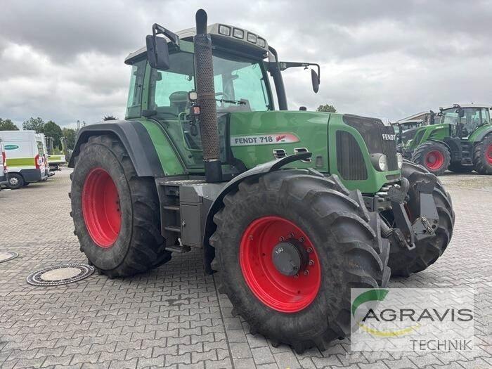 Fendt 718 VARIO Trattori