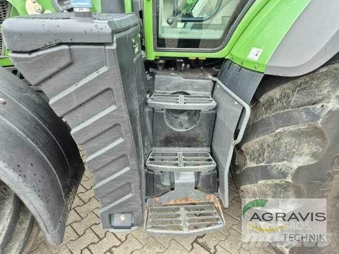 Fendt 718 VARIO S4 Trattori