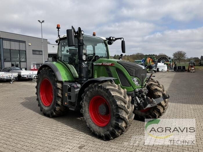 Fendt 724 VARIO GEN-6 Trattori
