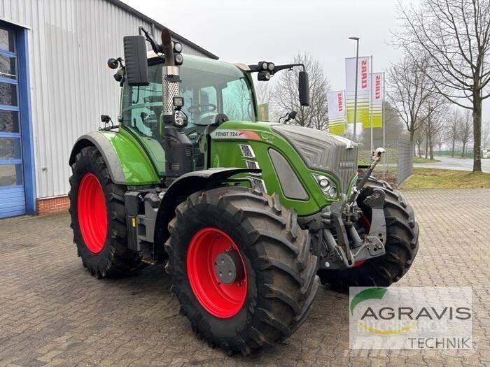 Fendt 724 VARIO S4 Trattori