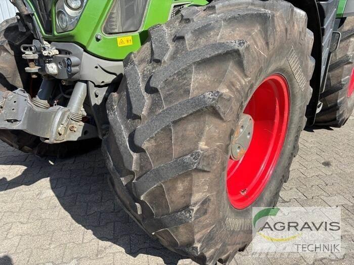 Fendt 724 VARIO S4 Trattori