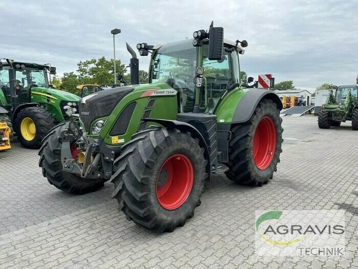 Fendt 724 VARIO S4 Trattori