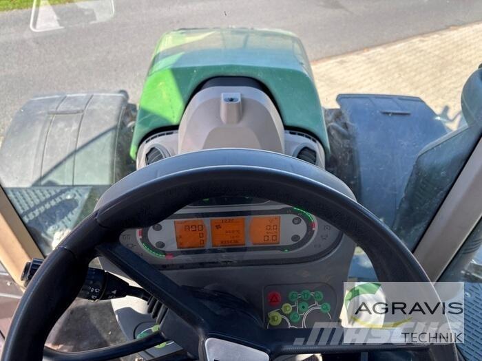 Fendt 724 VARIO S4 Trattori