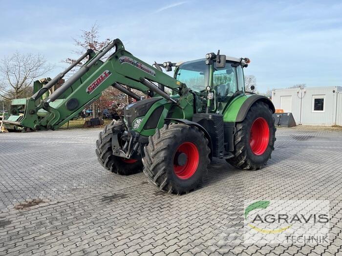 Fendt 724 VARIO SCR Trattori