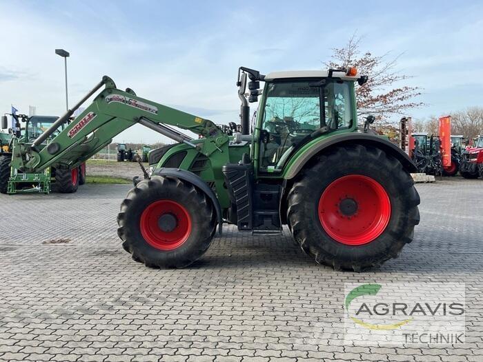 Fendt 724 VARIO SCR Trattori
