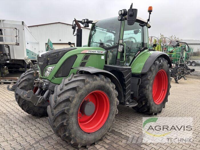Fendt 724 VARIO SCR Trattori