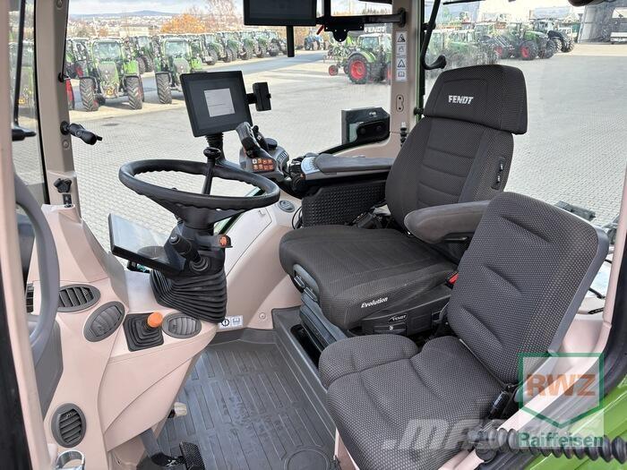 Fendt 728 Vario Trattori