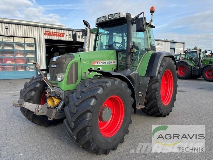 Fendt 820 VARIO Trattori