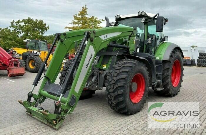 Fendt 824 VARIO S4 Trattori