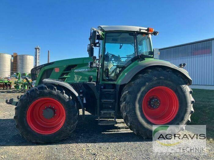 Fendt 824 VARIO SCR Trattori