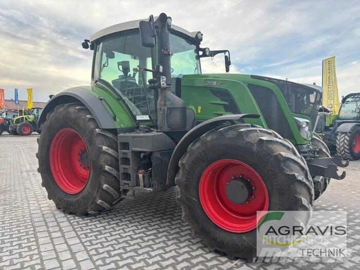Fendt 826 VARIO S4 Trattori