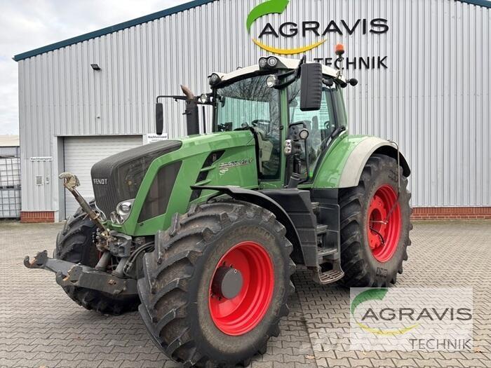 Fendt 826 VARIO SCR Trattori