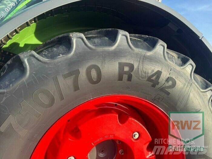 Fendt 828 Vario S4 Trattori