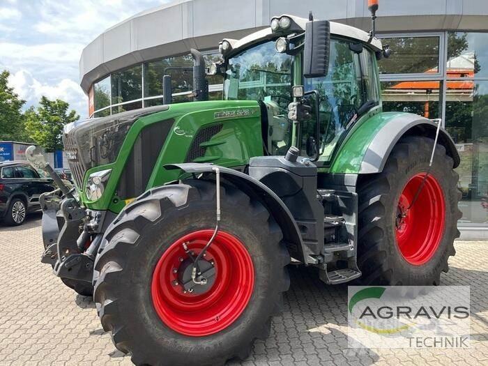 Fendt 828 VARIO S4 Trattori