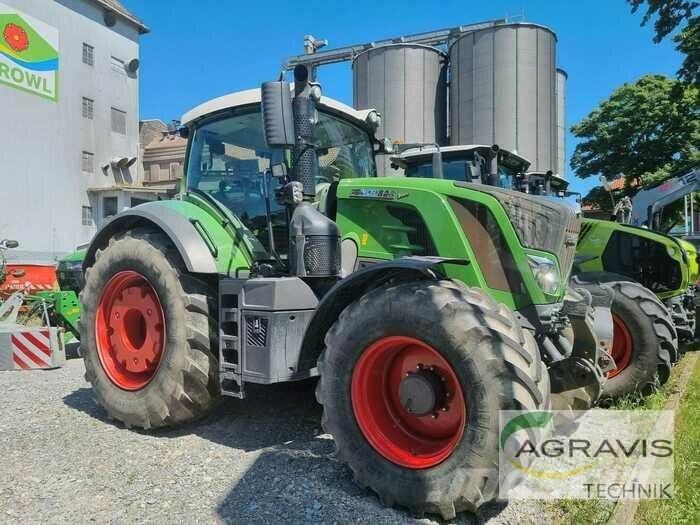 Fendt 828 VARIO S4 Trattori