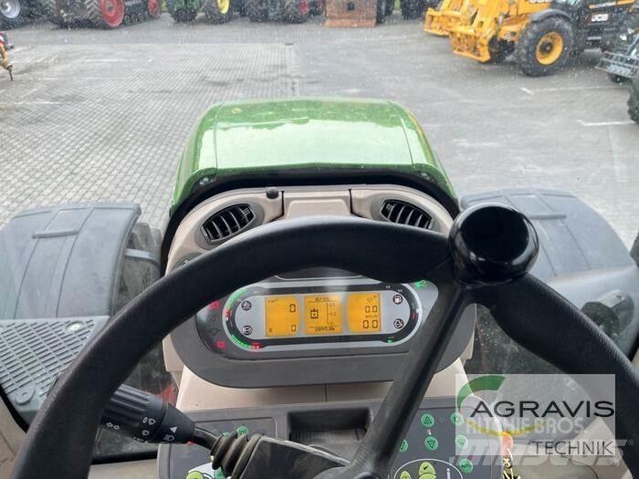 Fendt 828 VARIO S4 Trattori
