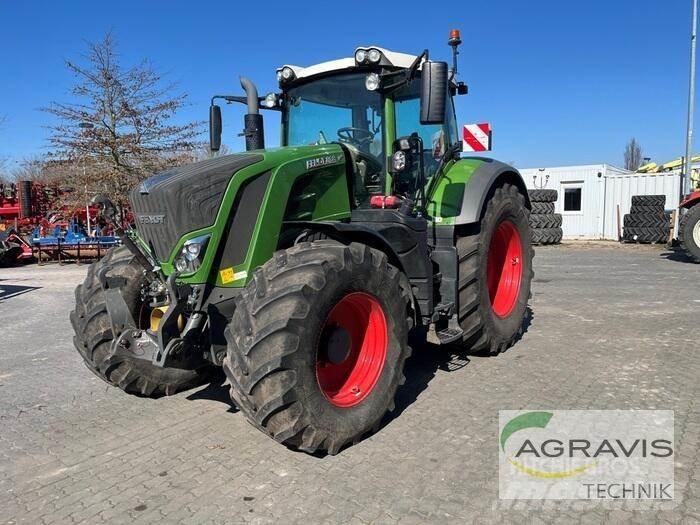 Fendt 828 VARIO S4 Trattori