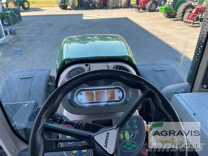 Fendt 828 VARIO S4 Trattori