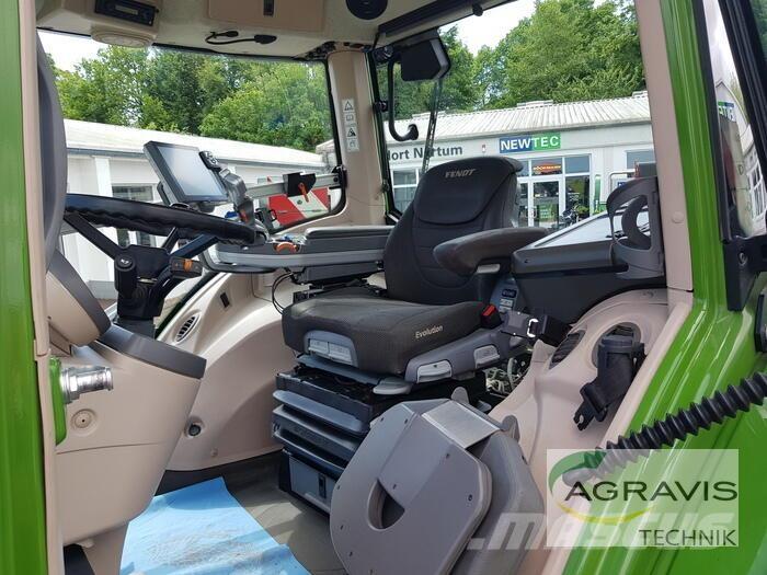 Fendt 828 VARIO S4 Trattori