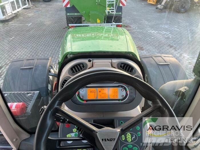 Fendt 828 VARIO S4 Trattori