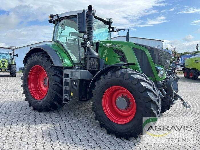 Fendt 828 VARIO S4 Trattori