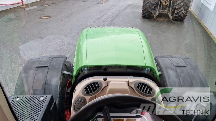 Fendt 828 VARIO S4 Trattori