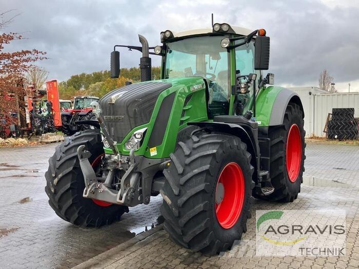 Fendt 828 VARIO S4 Trattori