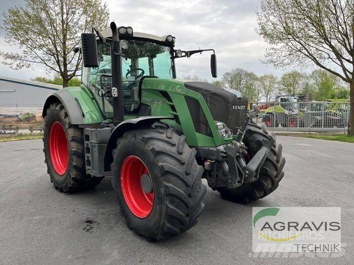 Fendt 828 VARIO SCR Trattori