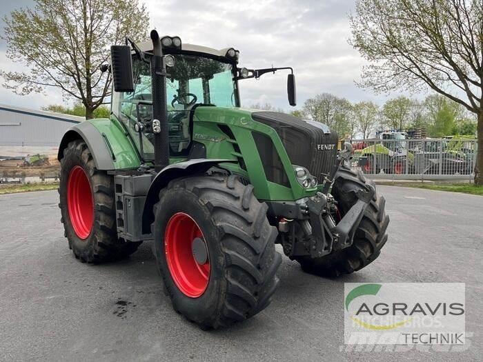 Fendt 828 VARIO SCR Trattori