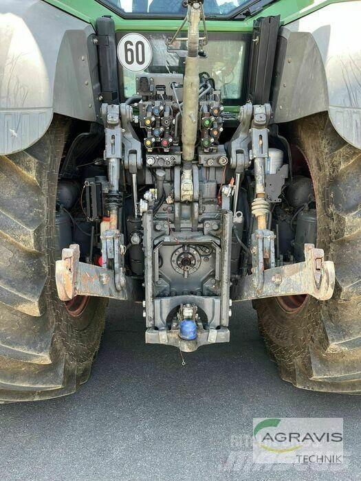 Fendt 933 VARIO SCR Trattori