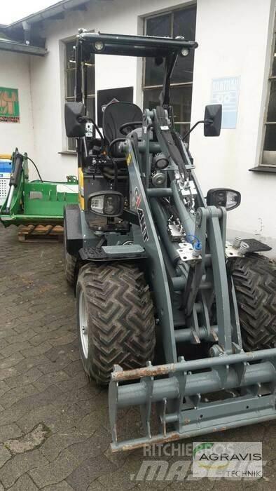 GiANT G2200E-3 Pale gommate