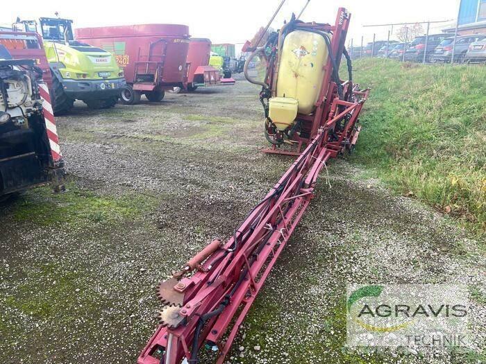 Hardi MEGA 1000 LTR. Irroratrici trainate