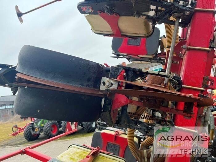 Horsch MAISTRO 8 CC Perforatrici