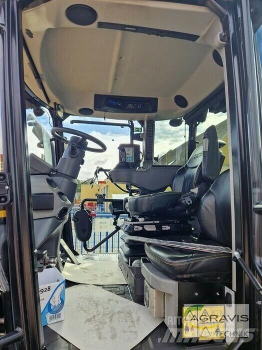 JCB FASTRAC 4220 Trattori