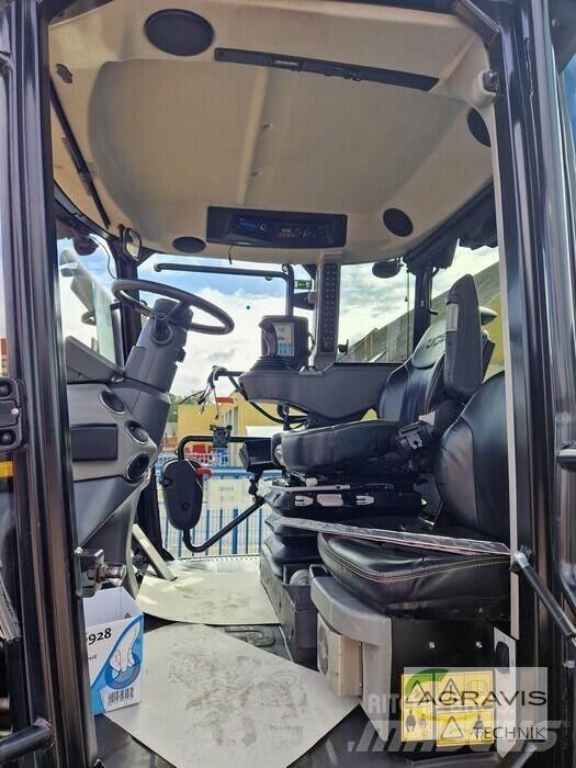 JCB FASTRAC 4220 Trattori