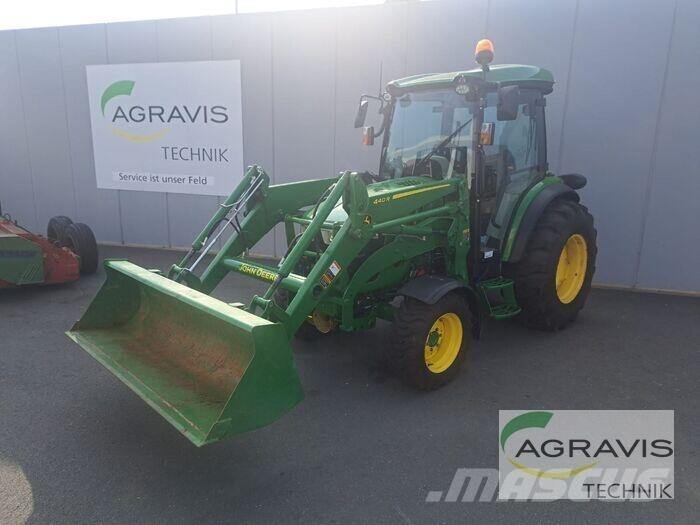 John Deere 4066 R Trattori