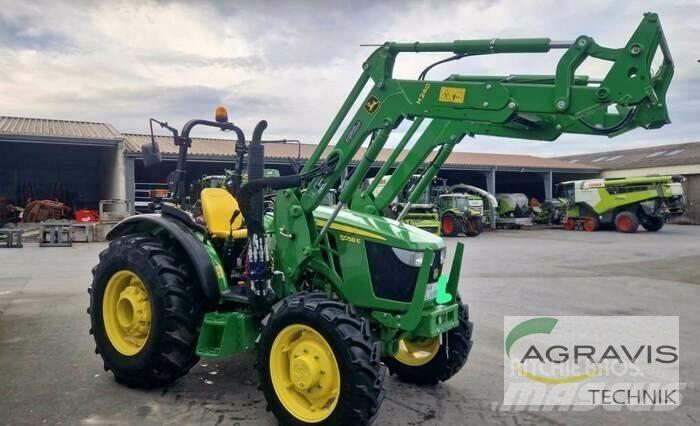 John Deere 5058 E Trattori