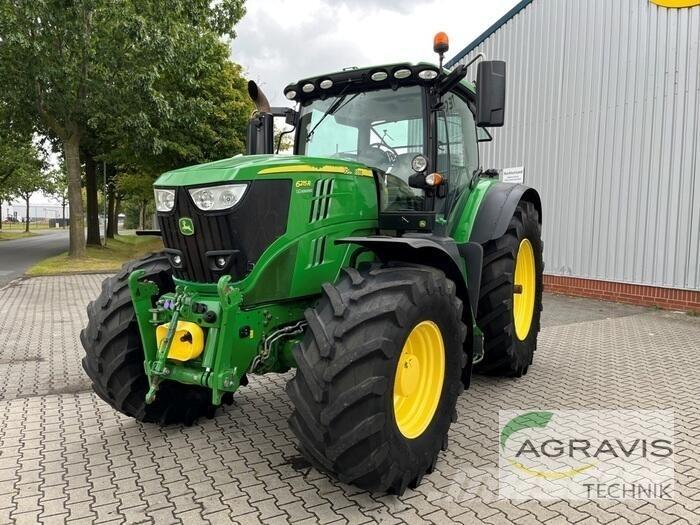 John Deere 6215 R Trattori
